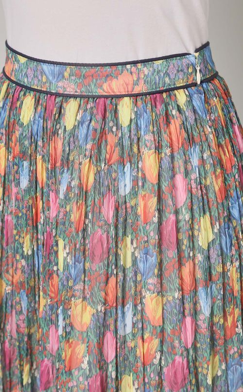 フラワープリントプリーツスカート