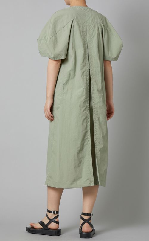 ボリュームスリーブワンピース