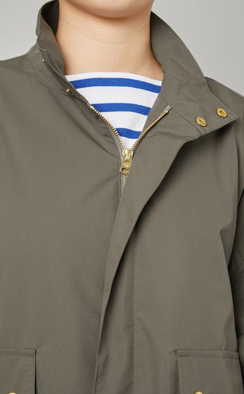 スタンドネックジップブルゾン