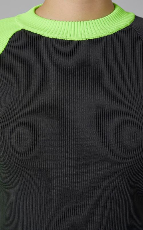 配色ラインスリーブリブニット