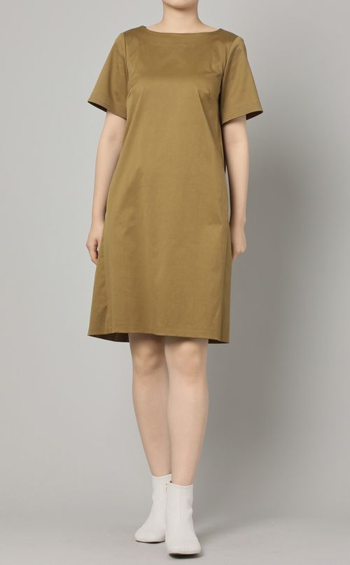 クルーネックショートスリーブサックドレス