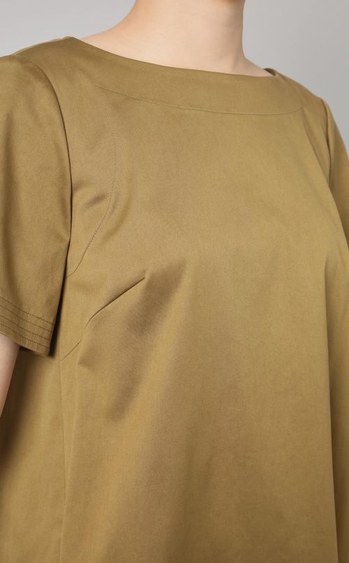 クルーネックショートスリーブサックドレス