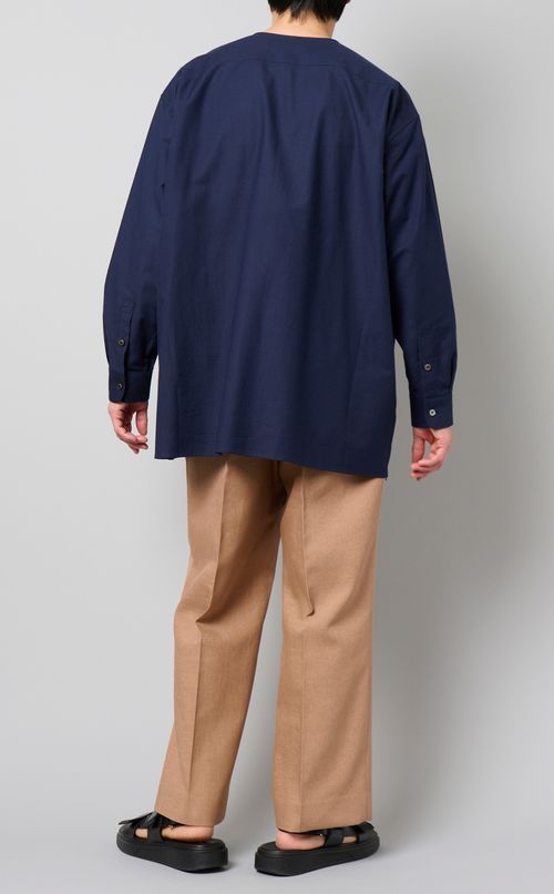 プルオーバークルーネックシャツ