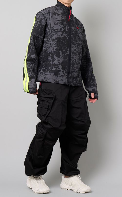 カモフラージュスポーツジャケット