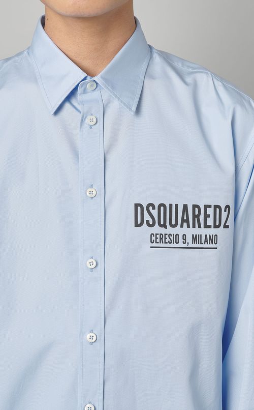 ロゴプリントシャツ