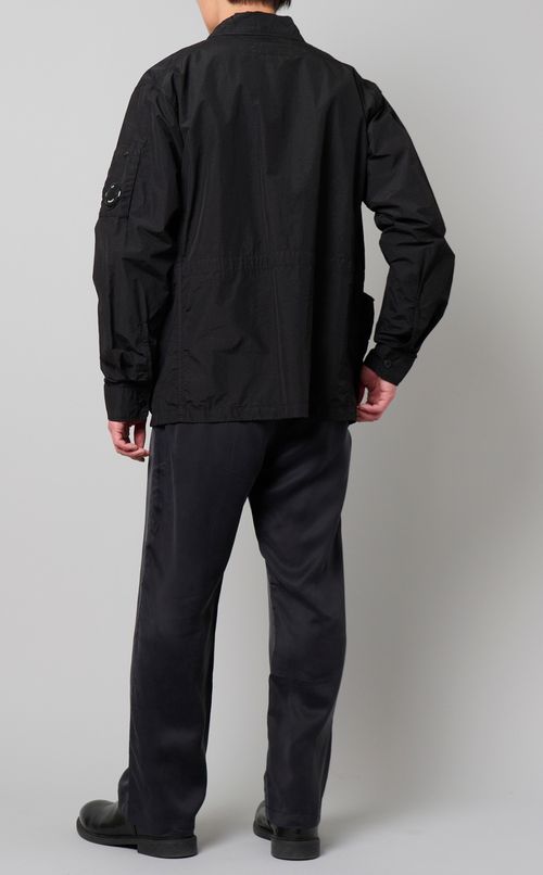 ナイロンユーティリティオーバーシャツ