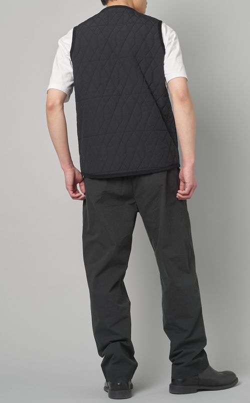 ブラックエディションジレ