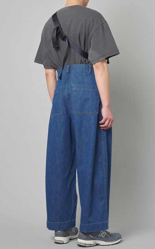 ナイロンクロスボディバッグ