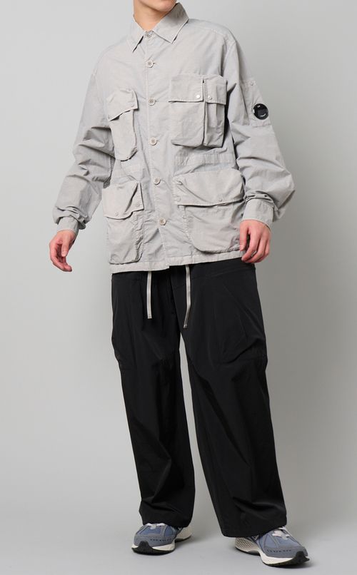 ナイロンユーティリティオーバーシャツ