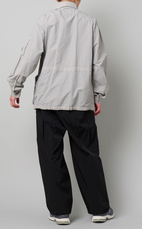 ナイロンユーティリティオーバーシャツ