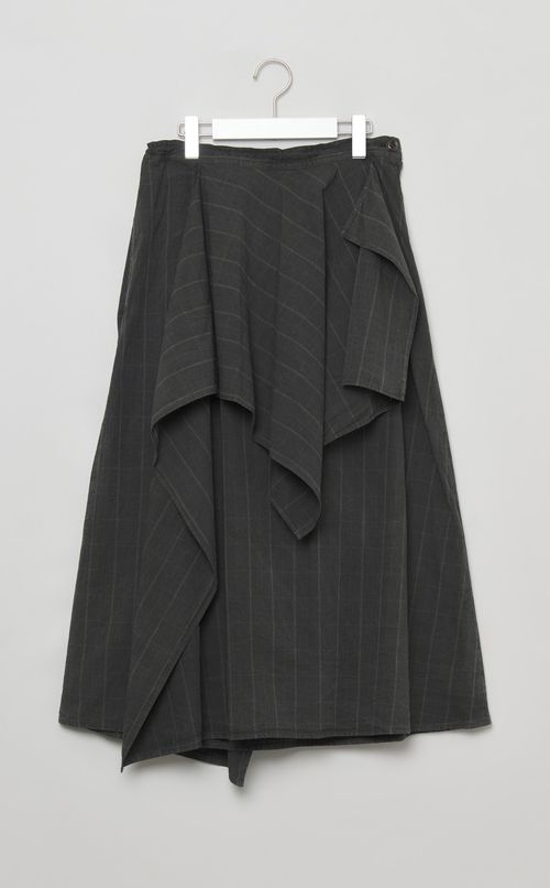 ストライプドレープミディスカート