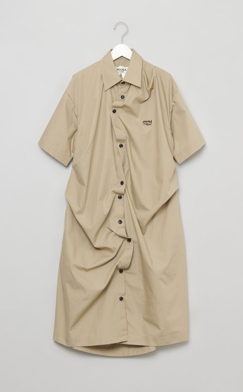 サインエンブロイダリーギャザーワンピース