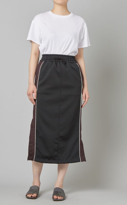 ジャージータイトスカート