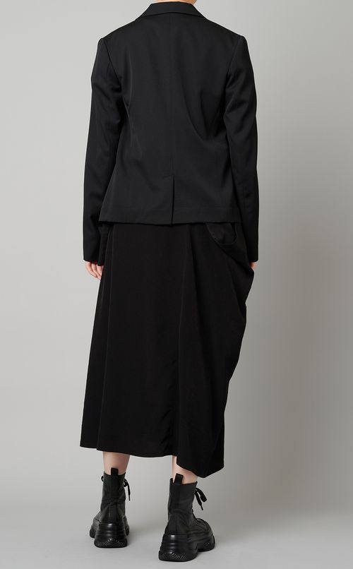 フロントレイヤードジャケット