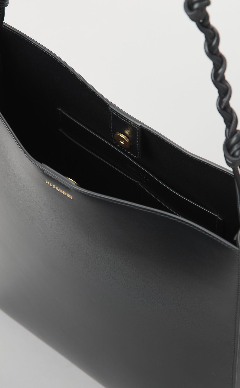TANGLEレザーショルダーバッグ