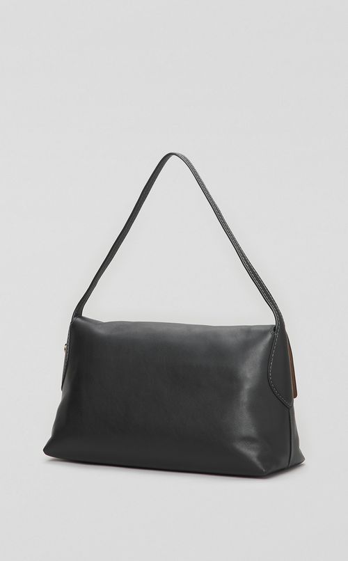 チェルシーレザーショルダーバッグ