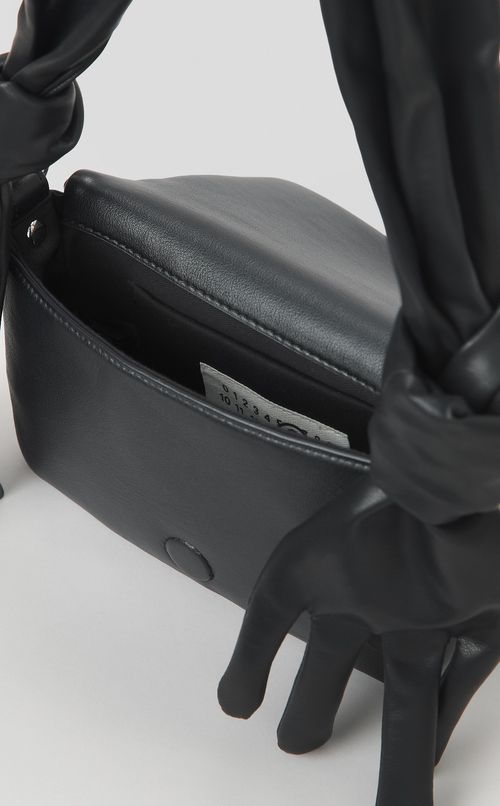 グローブストラップレザーミニバッグ