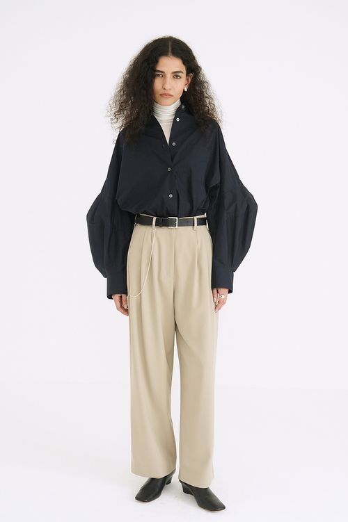 ボリュームスリーブシャツ