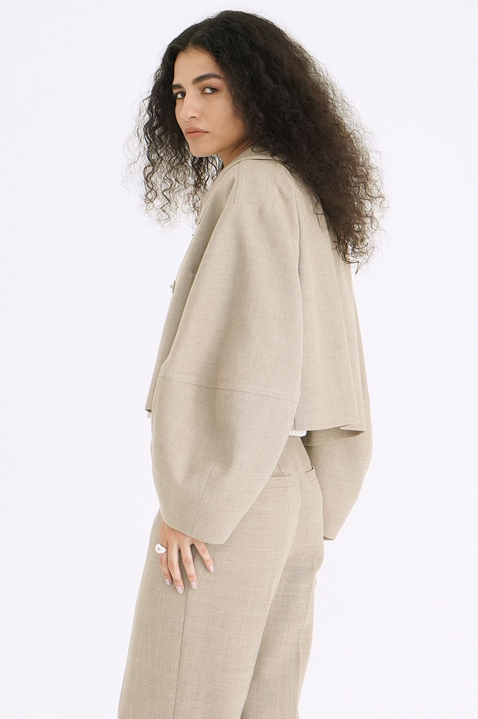 【CLANE】コクーンスリーブショートジャケット　ベージュ CLANE｜コクーンスリーブショートジャケット