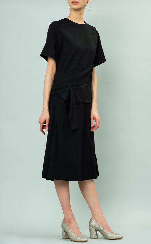 クロスストラップワンピース