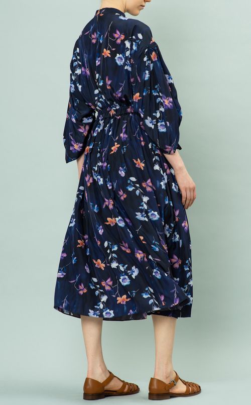 フラワープリントワンピース