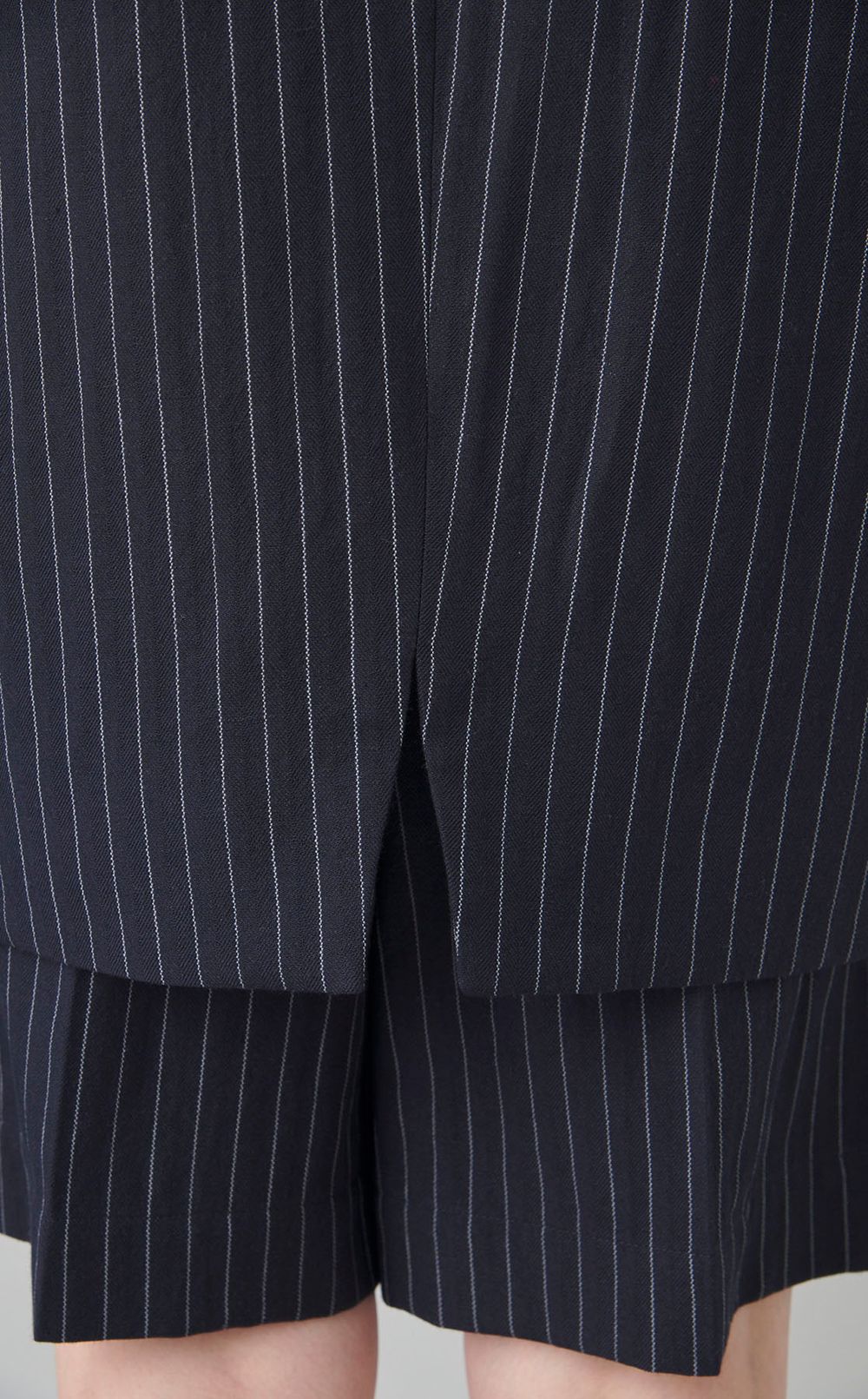 ウールリネンオーバーベスト