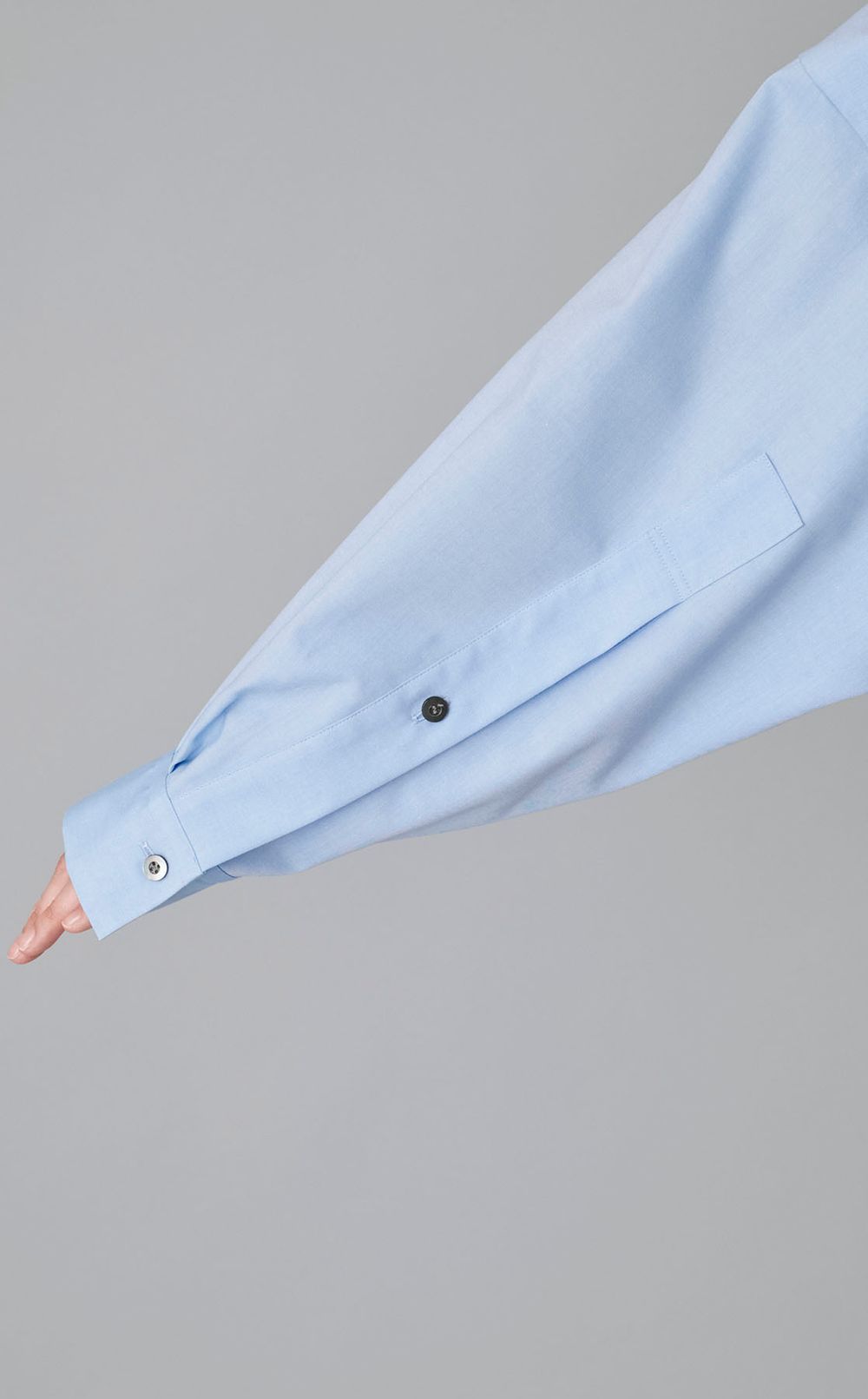 クロップドシャツ