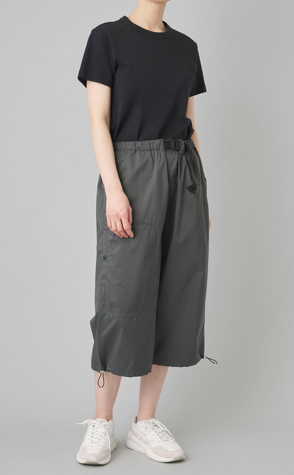 クロップドシェルパンツ