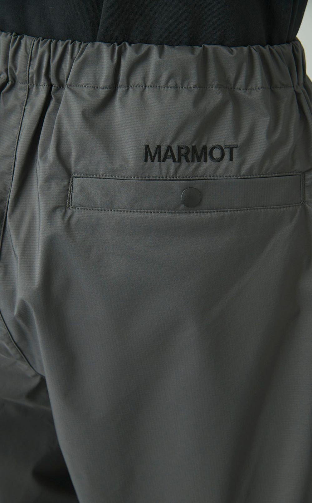 クロップドシェルパンツ