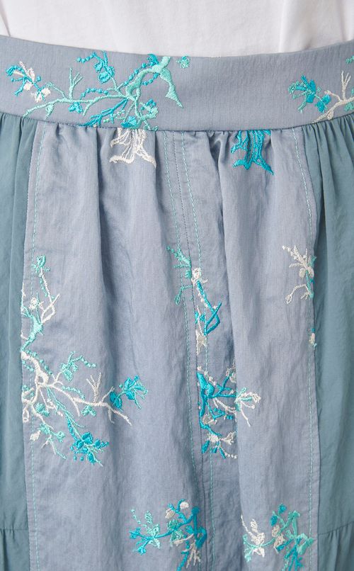 フィッシュエンブロイダリースカート