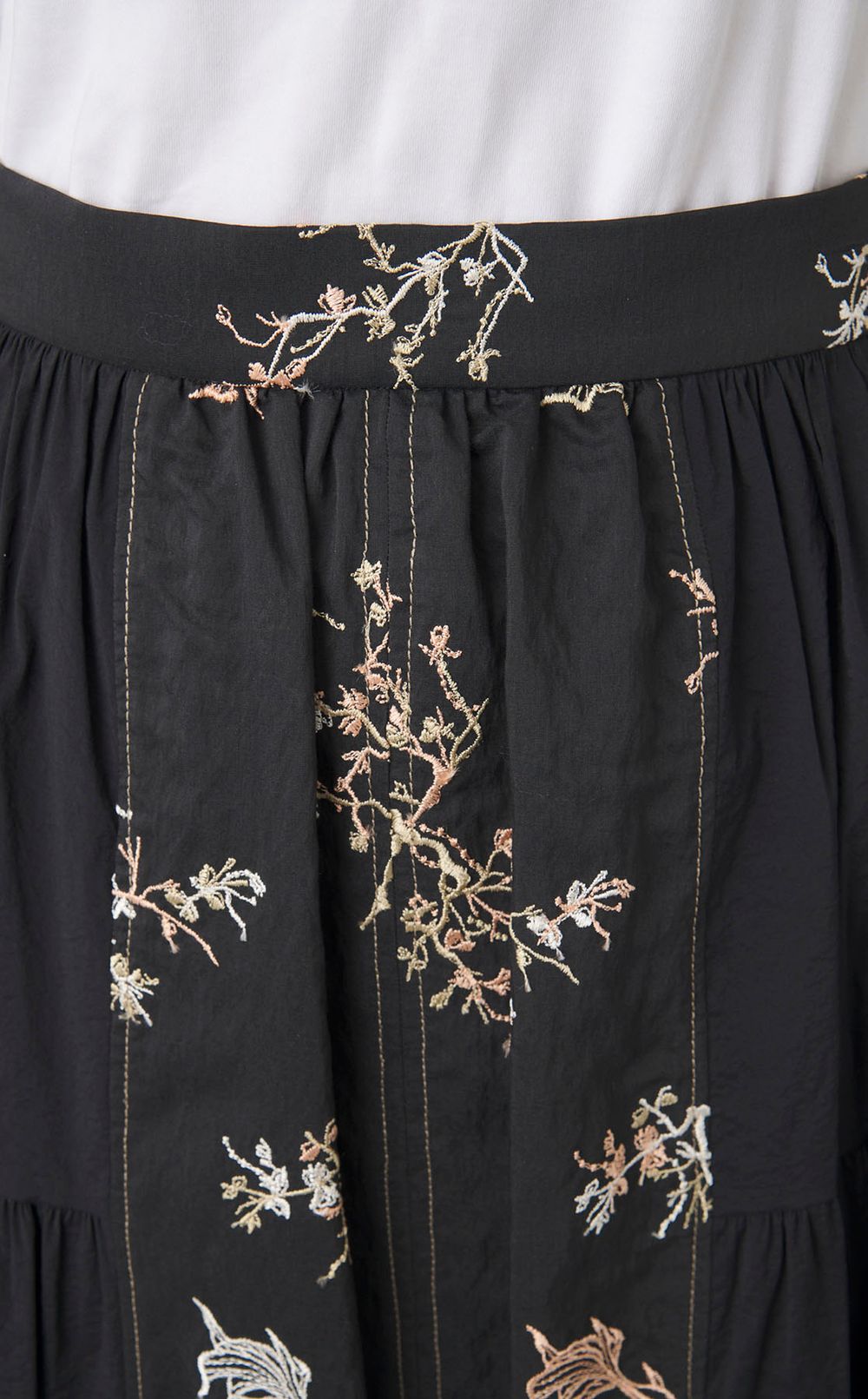 フィッシュエンブロイダリースカート