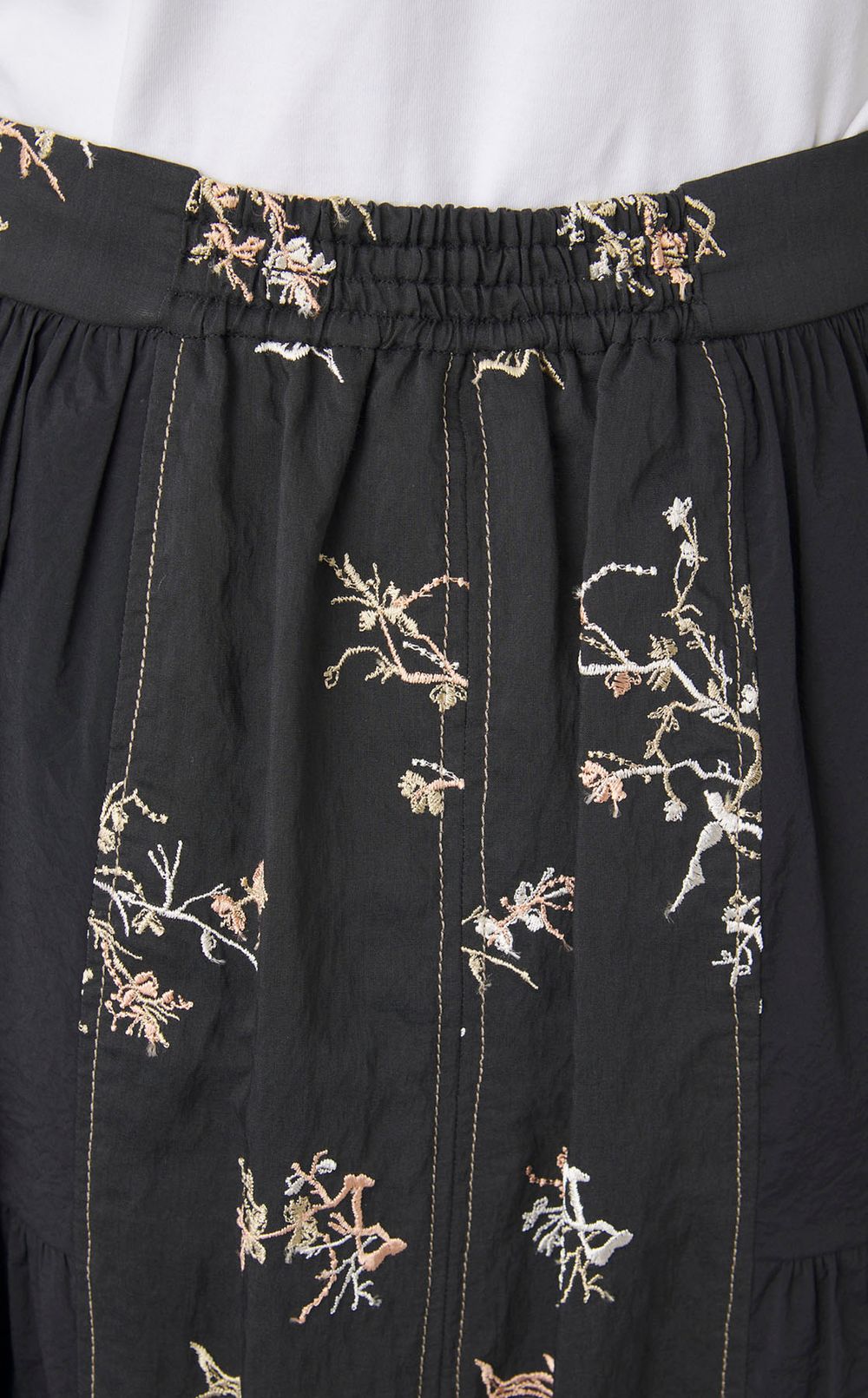 フィッシュエンブロイダリースカート