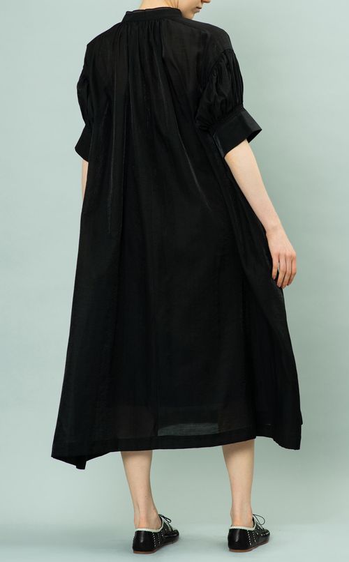 シャンブレースタンドカラーワンピース