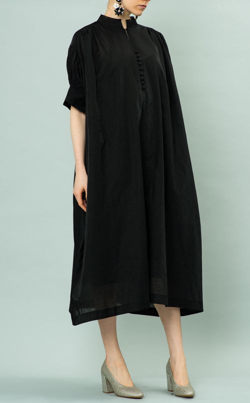 シャンブレースタンドカラーワンピース