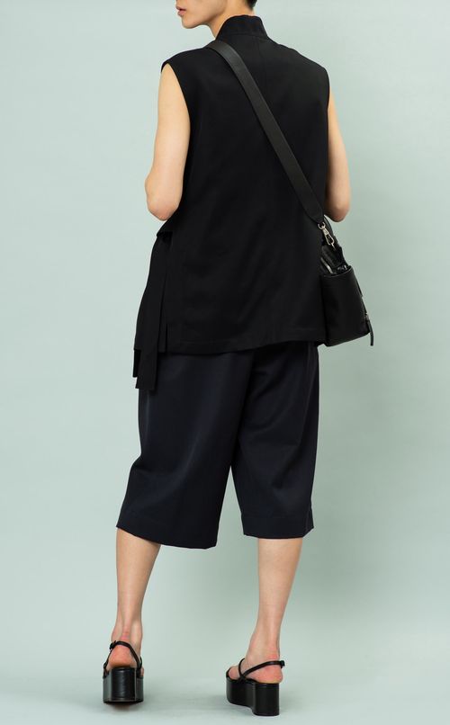 ベルト付テーラードベスト