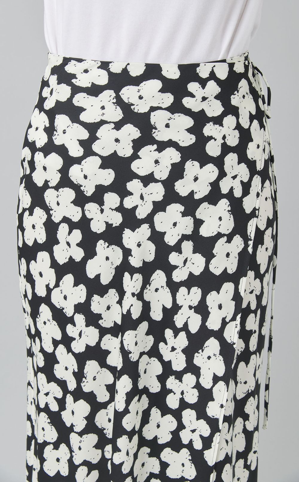 フラワープリントスカート