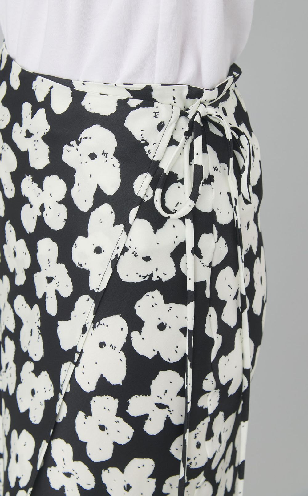 フラワープリントスカート