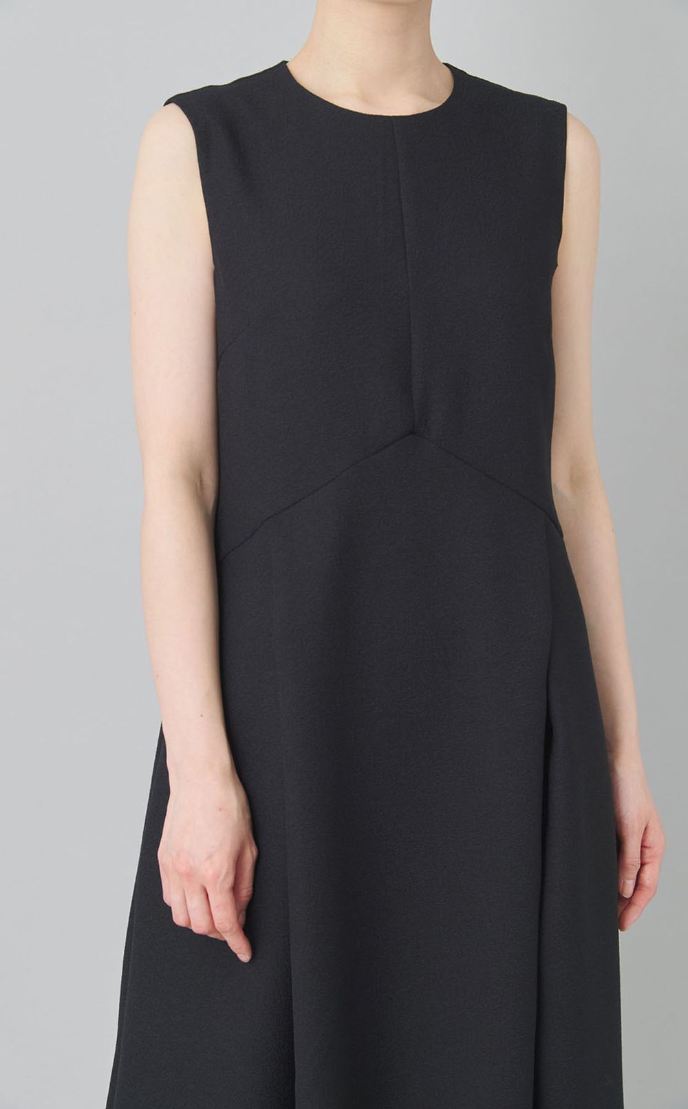 レースカラーバルーンワンピース