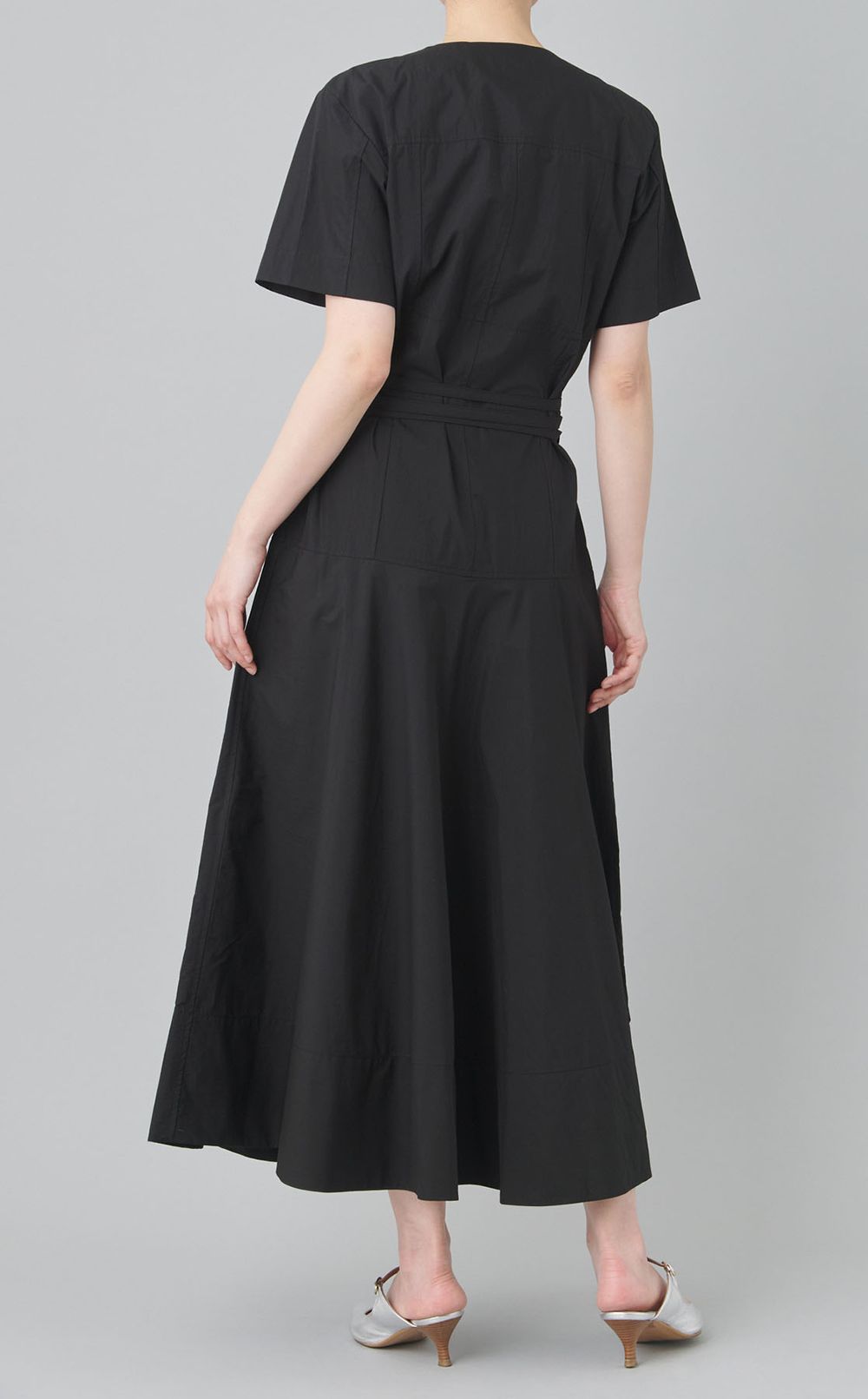 コットンナイロンベルテッドワンピース