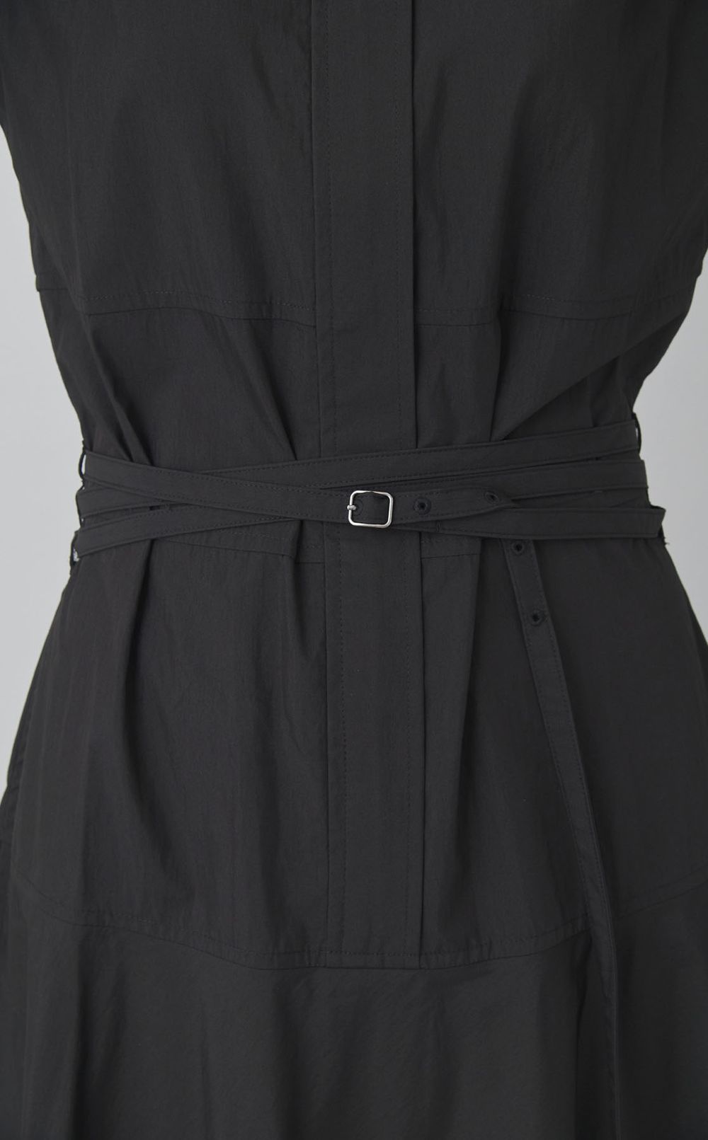 コットンナイロンベルテッドワンピース