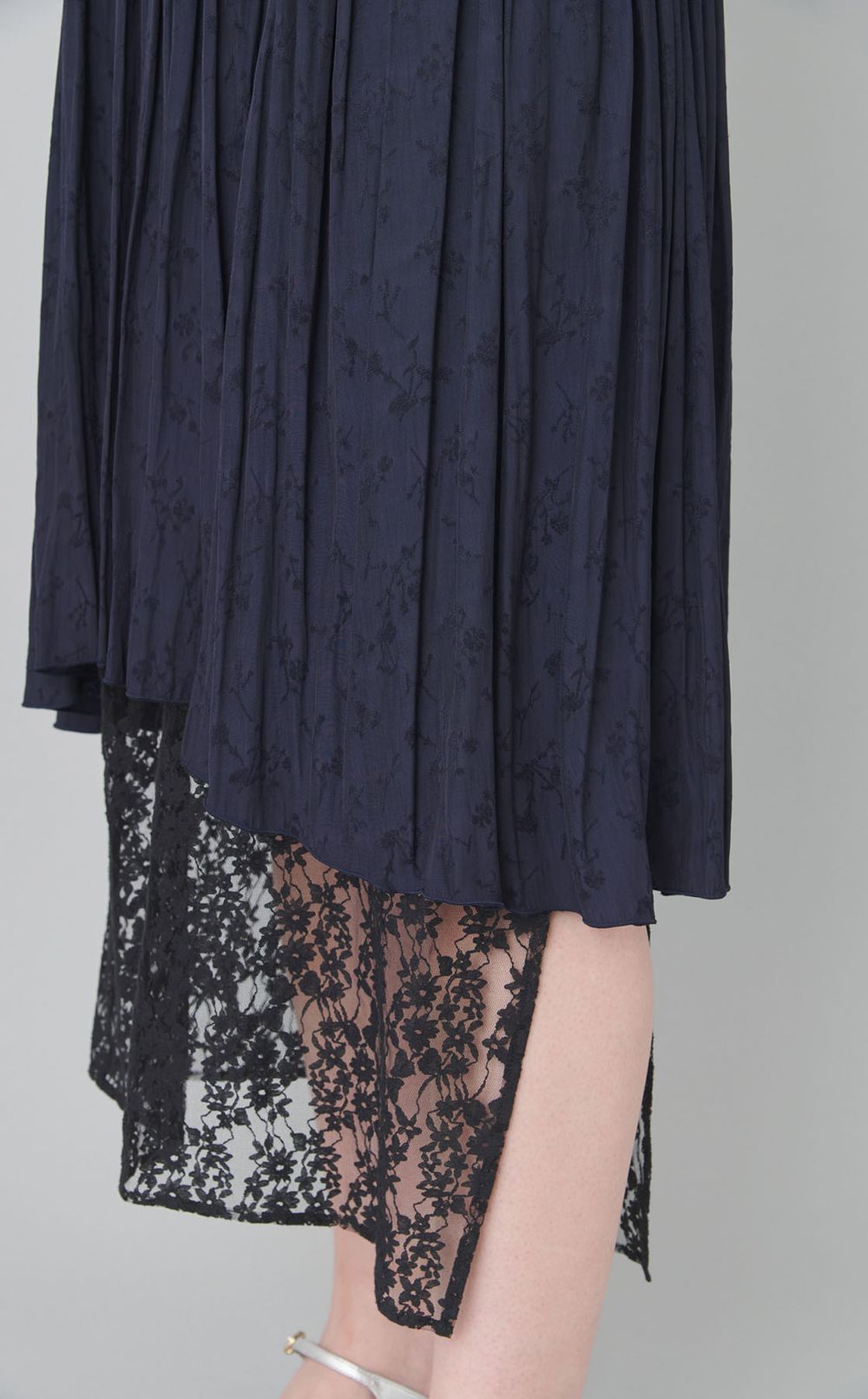 フラワージャガードキャミソールドレス