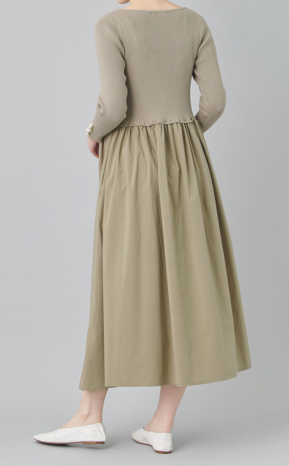 パールスリーブフレアワンピース