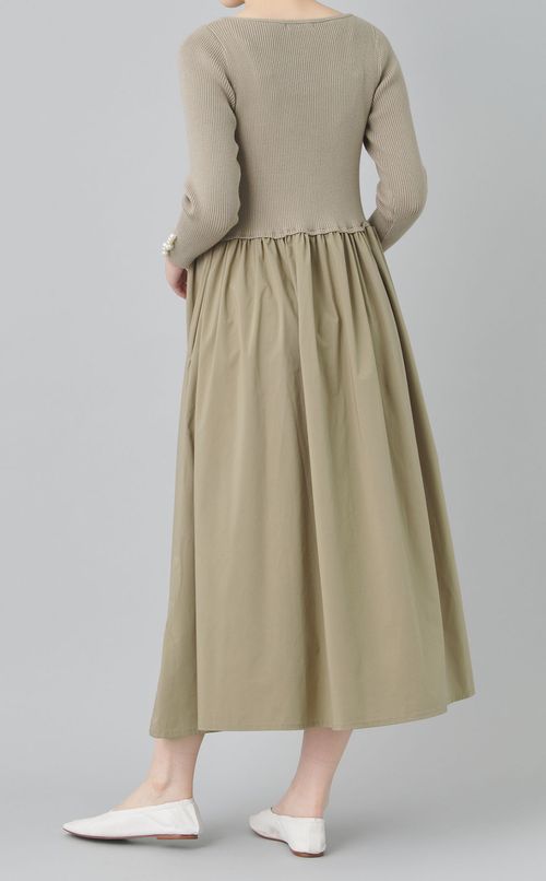 パールスリーブフレアワンピース