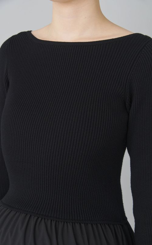 カーラパールフレアワンピース