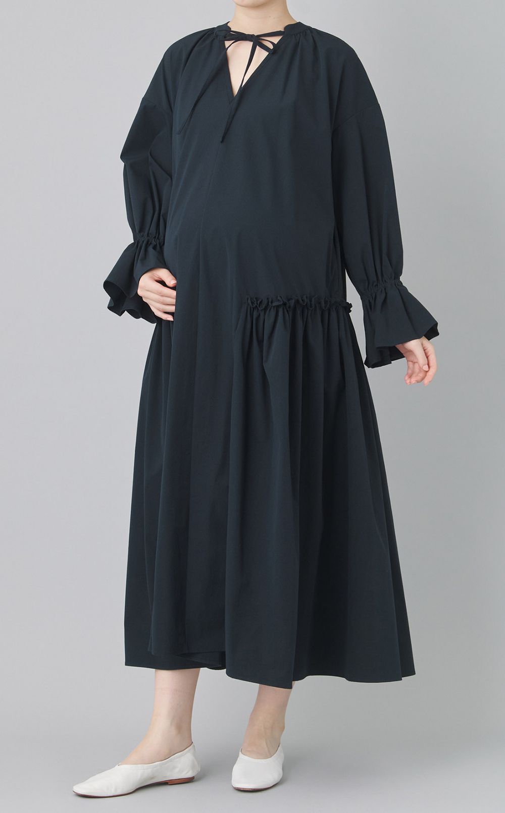 ネックリボンギャザーワンピース
