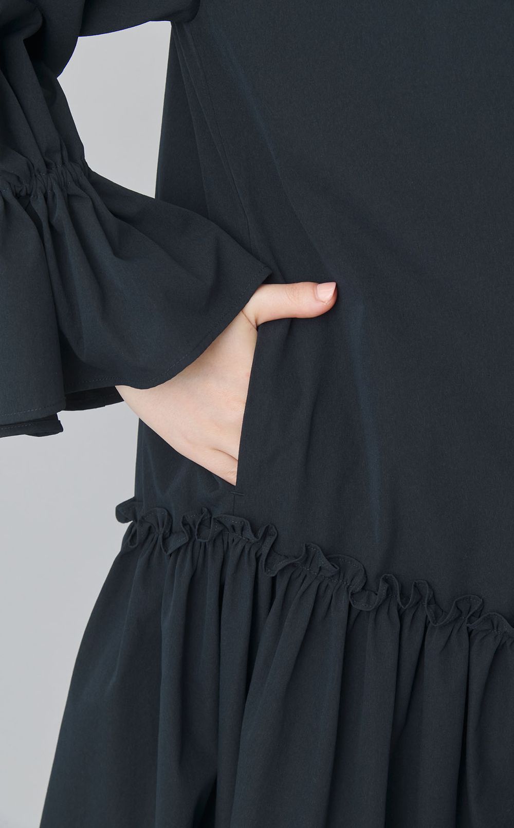 ネックリボンギャザーワンピース