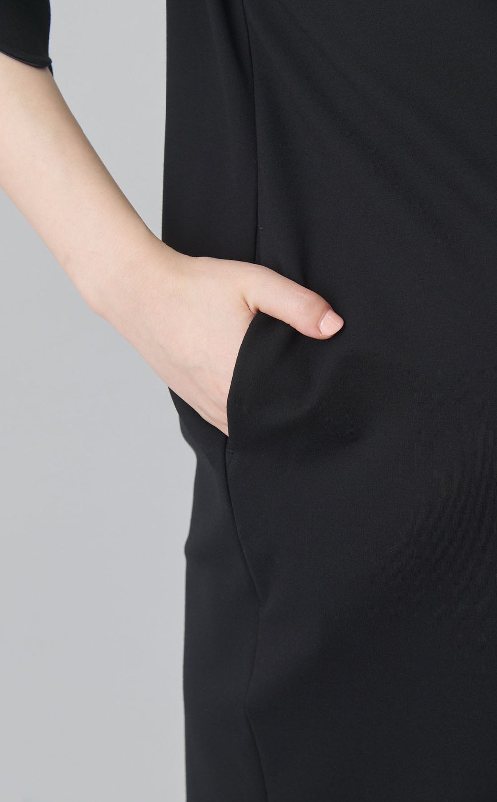 スカラップポンチワンピース