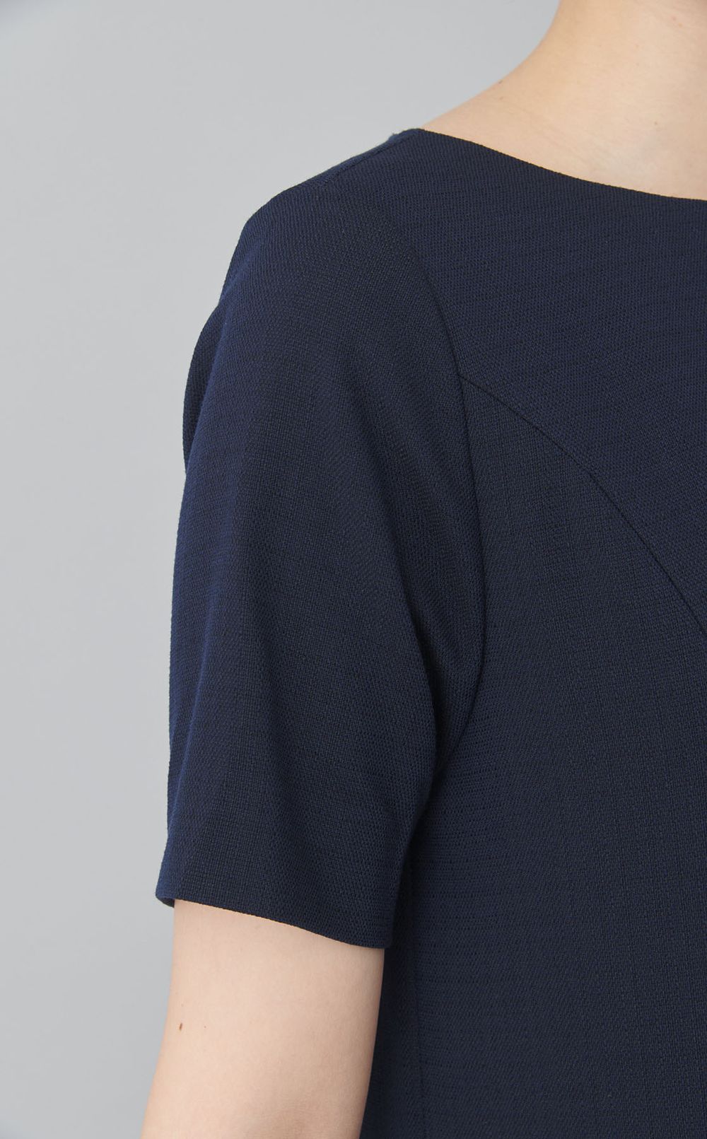 タックフレアーワンピース