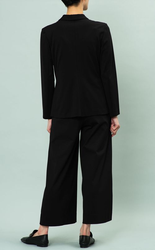 ストレッチテーラードジャケット