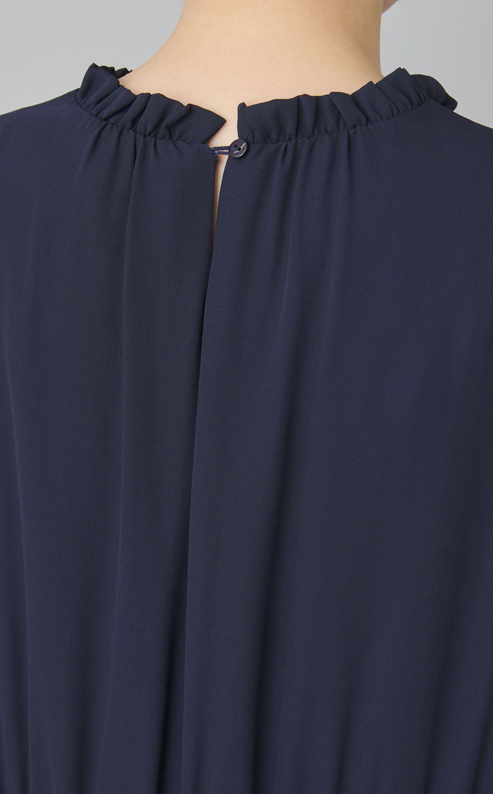 プチフリルシフォンギャザーワンピース